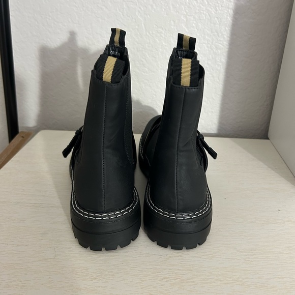 Journee Collection Rilie Bootie - Picture 3 of 5